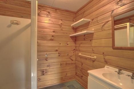 Photo of property in 15 Cross Street, Waikuku Beach, 7473