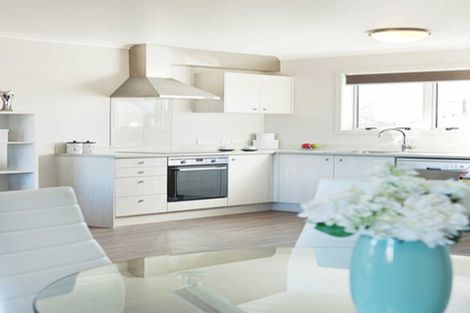 Photo of property in 15 Chiefs Court, Hamilton East, Hamilton, 3216