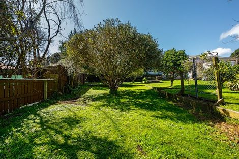 Photo of property in 3 Endeavour Street, Marfell, New Plymouth, 4310