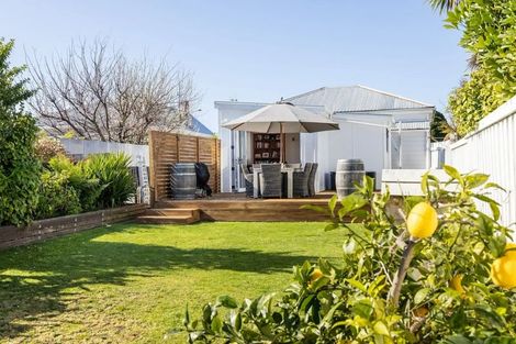 Photo of property in 74 Nelson Crescent, Napier South, Napier, 4110