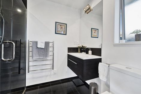 Photo of property in 16 Whitau Place, Marshland, Christchurch, 8083