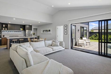 Photo of property in 31 Muirhill Street, Halswell, Christchurch, 8025