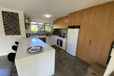 Photo of property in 1 Kopanga Road, Havelock North, 4130