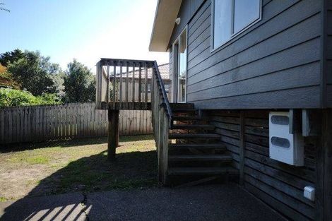 Photo of property in 42c Candia Road, Swanson, Auckland, 0614