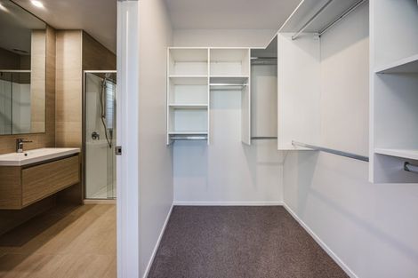 Photo of property in 124 Pepene Avenue, Takanini, Auckland, 2112