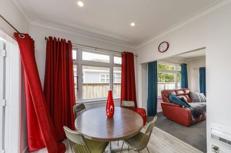 Photo of property in 36 Botanical Road, Takaro, Palmerston North, 4412
