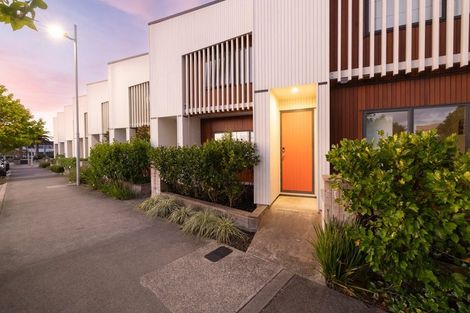 Photo of property in 15 Hudson Bay Road, Hobsonville, Auckland, 0616