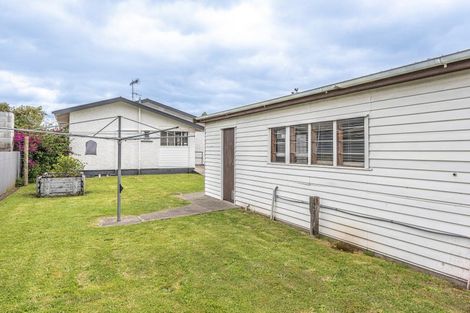 Photo of property in 17 Spier Street, Aramoho, Whanganui, 4500