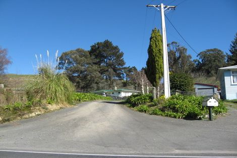 Photo of property in 46 Milne Street, Hunterville, 4730