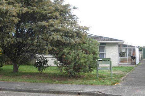 Photo of property in 14a Nola Avenue, Raumati Beach, Paraparaumu, 5032