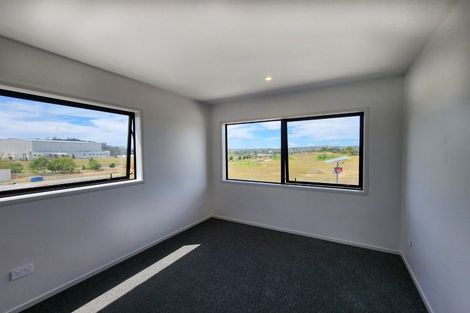 Photo of property in 10 Vasi Drive, Hobsonville, Auckland, 0616