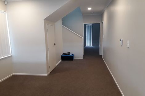 Photo of property in 22 Saddleback Crescent, Papakura, 2110