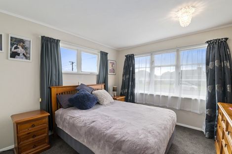 Photo of property in 50 Power Street, Levin, 5510