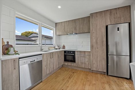 Photo of property in 50a Weldene Avenue, Glenfield, Auckland, 0629