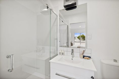 Photo of property in 140g Sherborne Street, St Albans, Christchurch, 8014