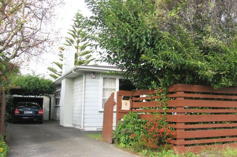 Photo of property in 3 Clarke Avenue, Highbury, Palmerston North, 4412