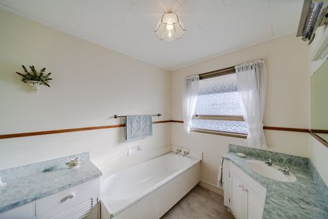 Photo of property in 4b Matthew Street, Waipawa, 4210