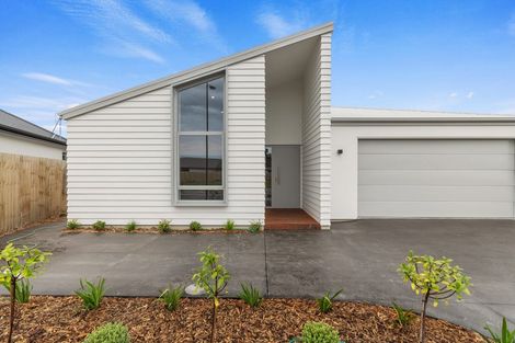 Photo of property in 111 Aviemore Drive, Marshland, Christchurch, 8083