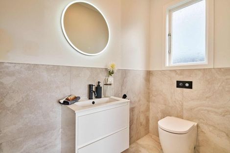 Photo of property in 8 Huia Street, Petone, Lower Hutt, 5012