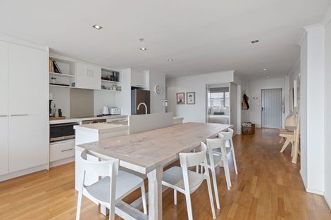 Photo of property in Algarve Apartments, 310/332 Maunganui Road, Mount Maunganui, 3116