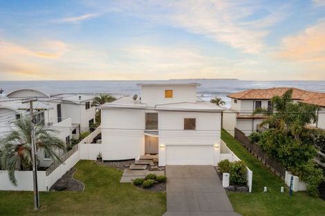 Photo of property in 53 Motiti Road, Papamoa Beach, Papamoa, 3118