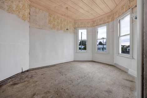 Photo of property in 15 Cornwall Street, Eltham, 4322