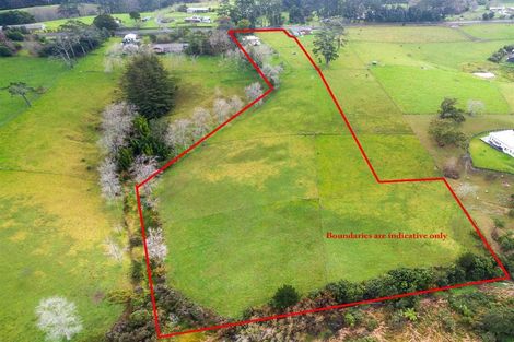 Photo of property in 141 Tawa Road, Kumeu, 0891