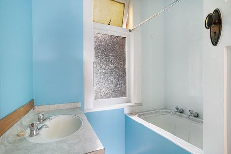 Photo of property in 58 Naples Street, Martinborough, 5711