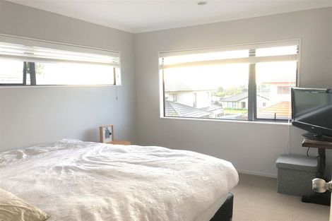 Photo of property in 43 Mili Way, Ranui, Auckland, 0612