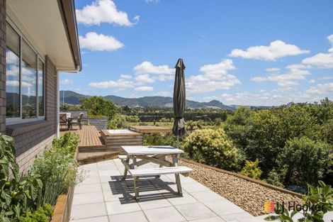 Photo of property in 38 Noble Johnston Drive, Katikati, 3129