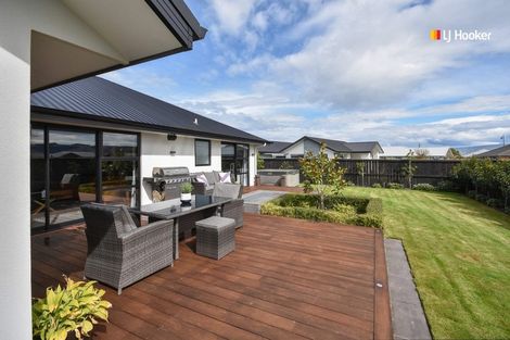 Photo of property in 10 Kinloch Place, Mosgiel, 9024