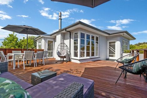 Photo of property in 174 Seaview Road, Westown, New Plymouth, 4310