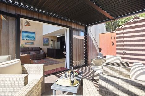 Photo of property in 4/66 Powderham Street, New Plymouth, 4310