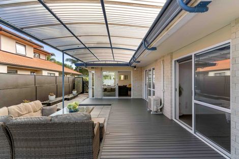 Photo of property in 21 Pacific View Road, Papamoa Beach, Papamoa, 3118