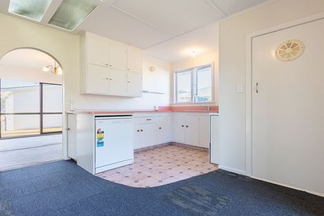 Photo of property in 42 Donovan Road, Paraparaumu Beach, Paraparaumu, 5032