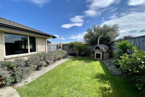 Photo of property in 30 Kendall View, Stoke, Nelson, 7011