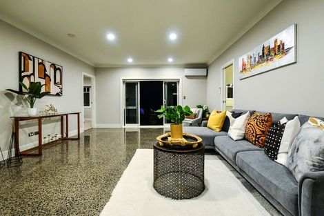 Photo of property in 17 Karl Michael Crescent, Flagstaff, Hamilton, 3210