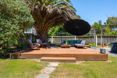 Photo of property in 30 Beazley Avenue, Paparangi, Wellington, 6037