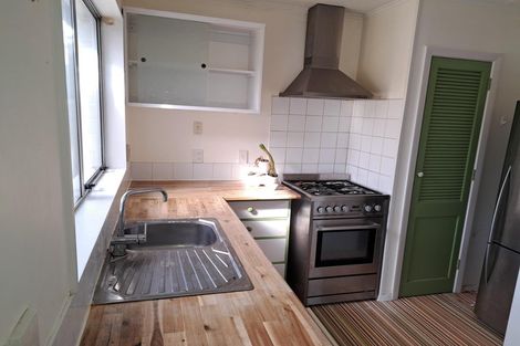 Photo of property in 44a Bauchop Road, Waterloo, Lower Hutt, 5011