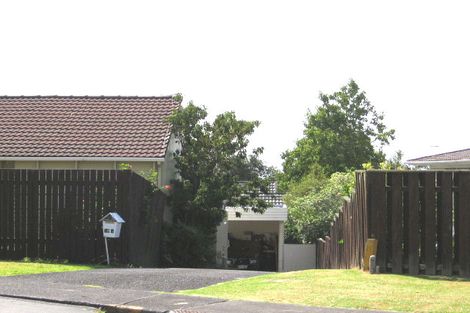 Photo of property in 2/18 Prestige Place, Castor Bay, Auckland, 0620