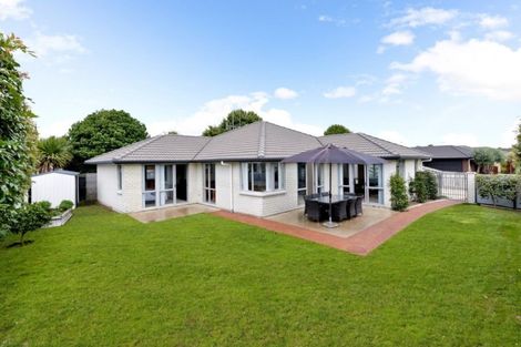 Photo of property in 30 Winchester Place, Rototuna North, Hamilton, 3210