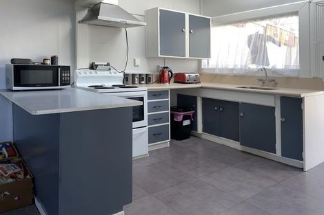 Photo of property in 105 Clyde Street, Balclutha, 9230