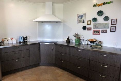 Photo of property in 160 Inglefield Street, Pirongia, Te Awamutu, 3876