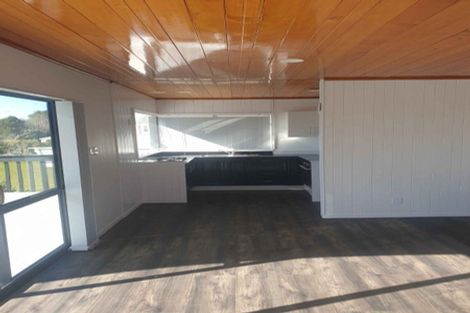 Photo of property in 174 Howard Road, Orere Point, 2585