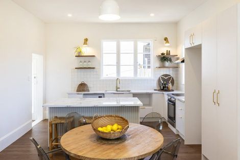 Photo of property in 342 Lyttelton Street, Spreydon, Christchurch, 8024