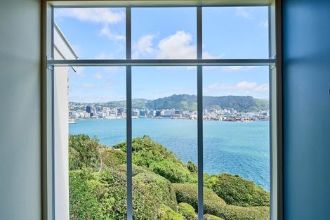 Photo of property in 14 The Crescent, Roseneath, Wellington, 6011