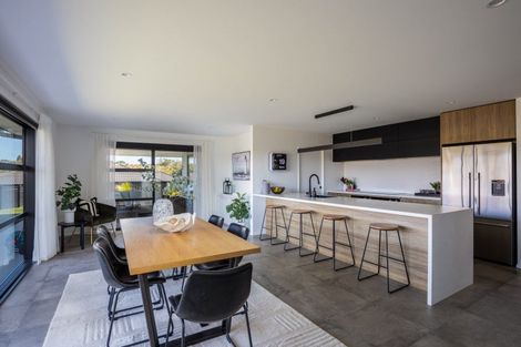 Photo of property in 10 Pa Tuna Lane, Hurdon, New Plymouth, 4310