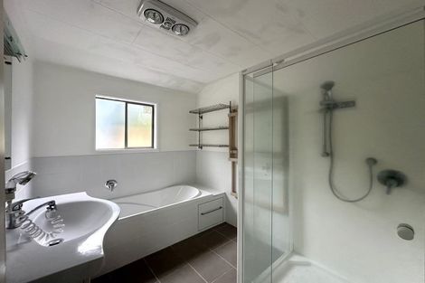 Photo of property in 1/62 Stapleford Crescent, Browns Bay, Auckland, 0630