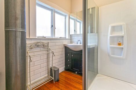 Photo of property in 49 Kaimarama Road, Kaimarama, Whitianga, 3591