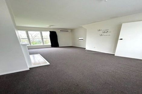 Photo of property in 27-33 Cheshire Street, Cannons Creek, Porirua, 5024